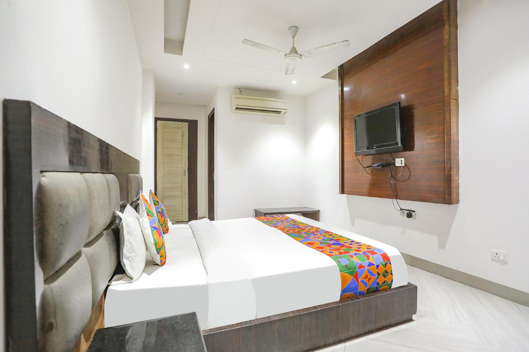 Fabexpress Lotus Palace Yeni Delhi Dış mekan fotoğraf