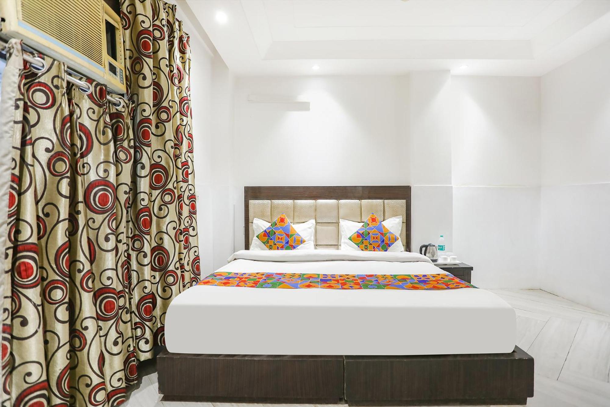 Fabexpress Lotus Palace Yeni Delhi Dış mekan fotoğraf