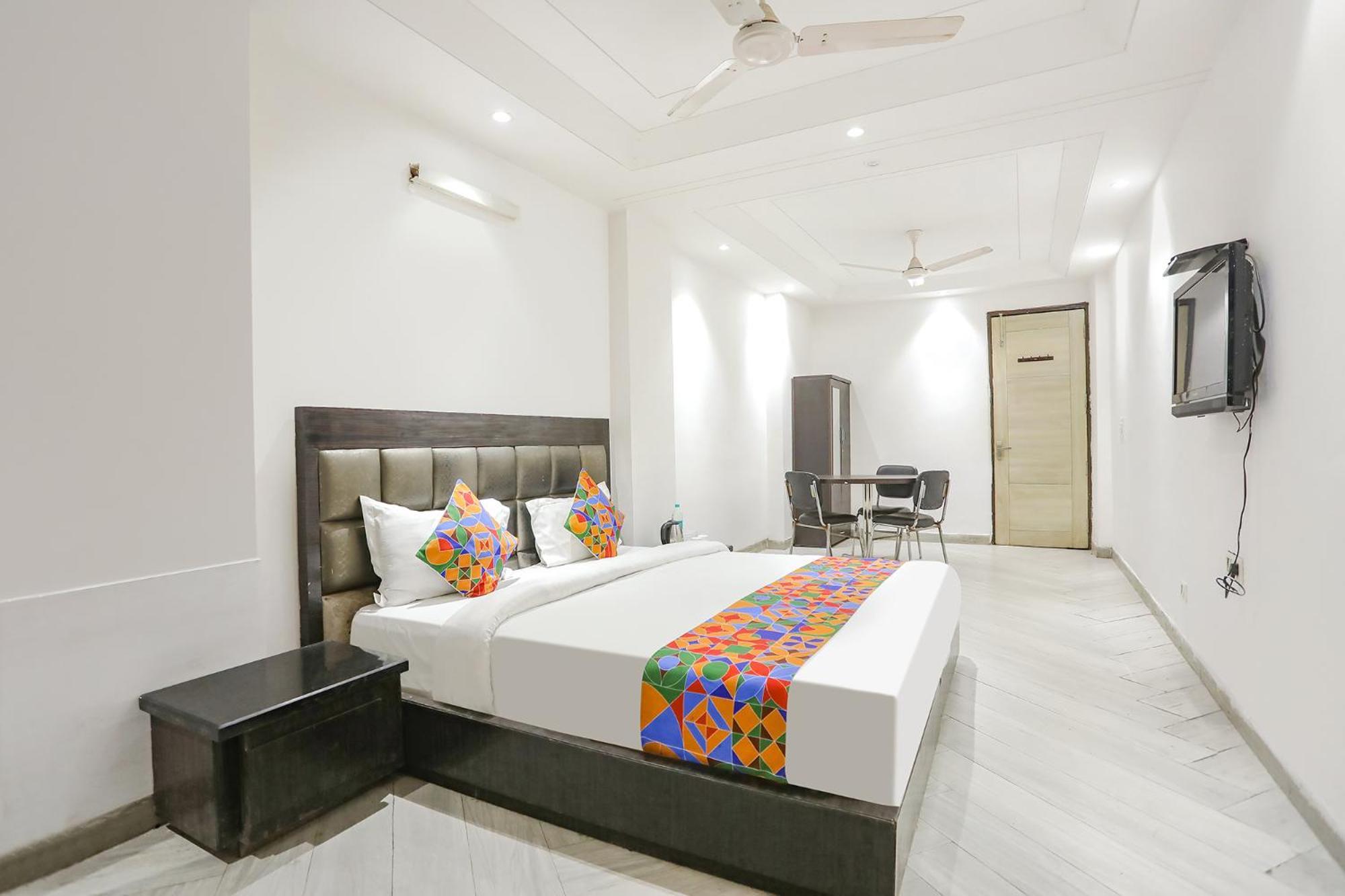 Fabexpress Lotus Palace Yeni Delhi Dış mekan fotoğraf
